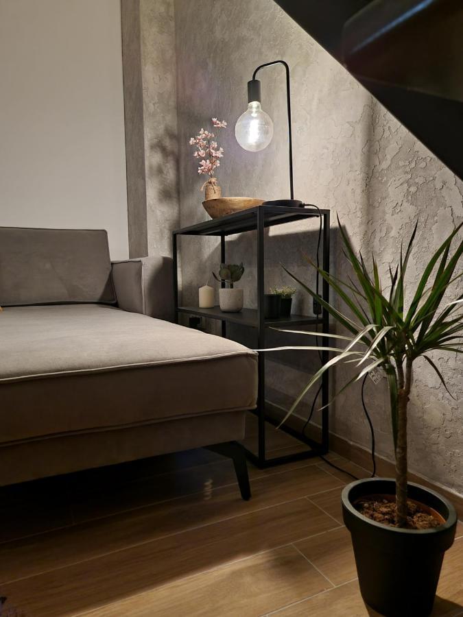 Apartments Vranes ティヴァト エクステリア 写真