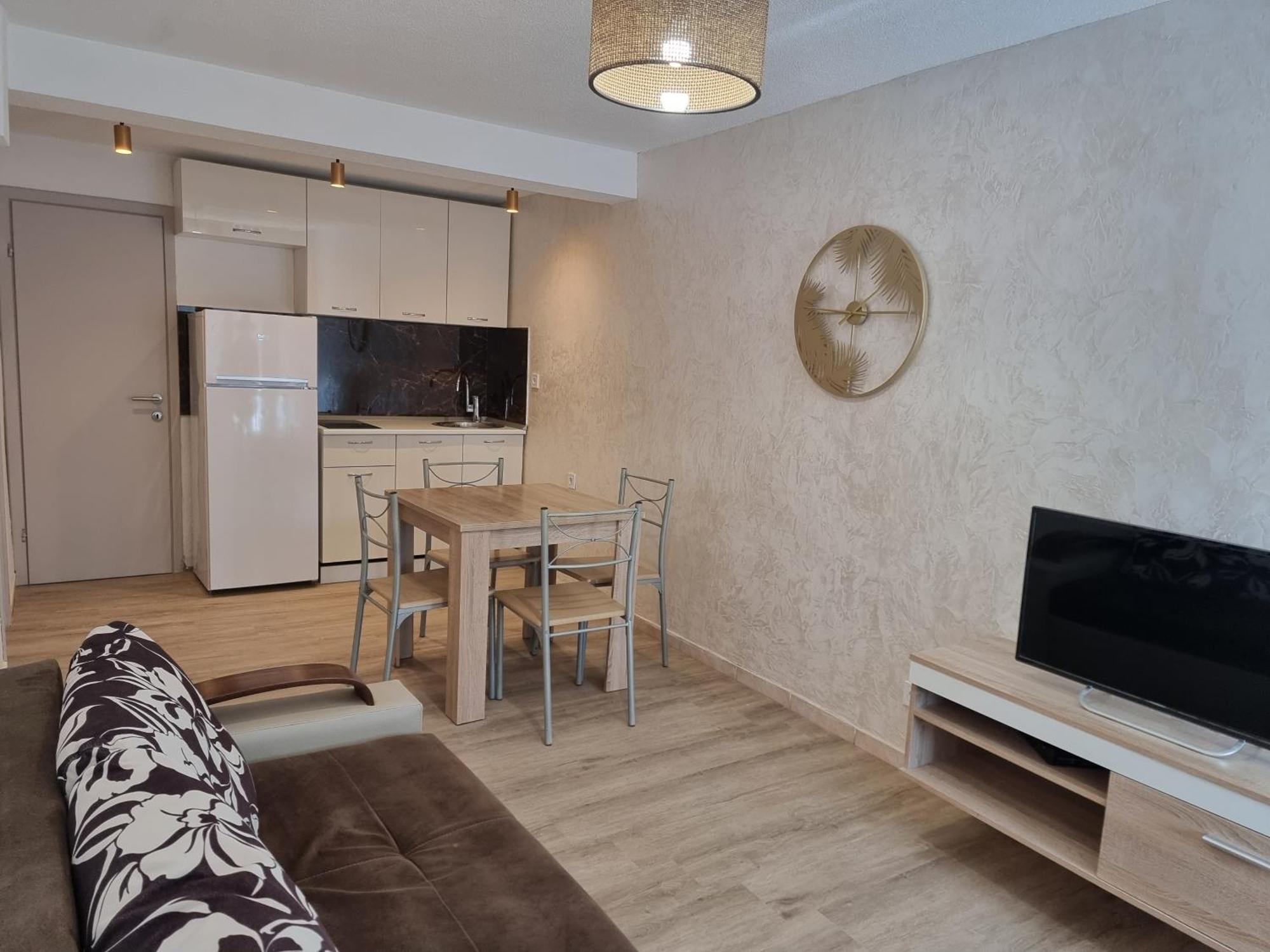 Apartments Vranes ティヴァト エクステリア 写真