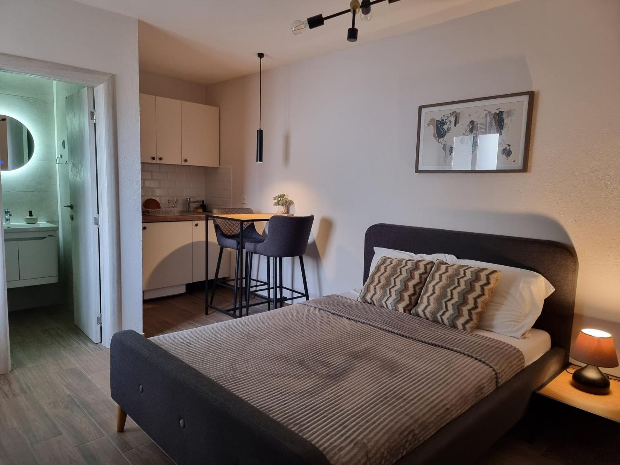 Apartments Vranes ティヴァト エクステリア 写真