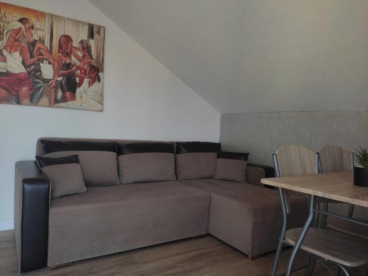 Apartments Vranes ティヴァト エクステリア 写真